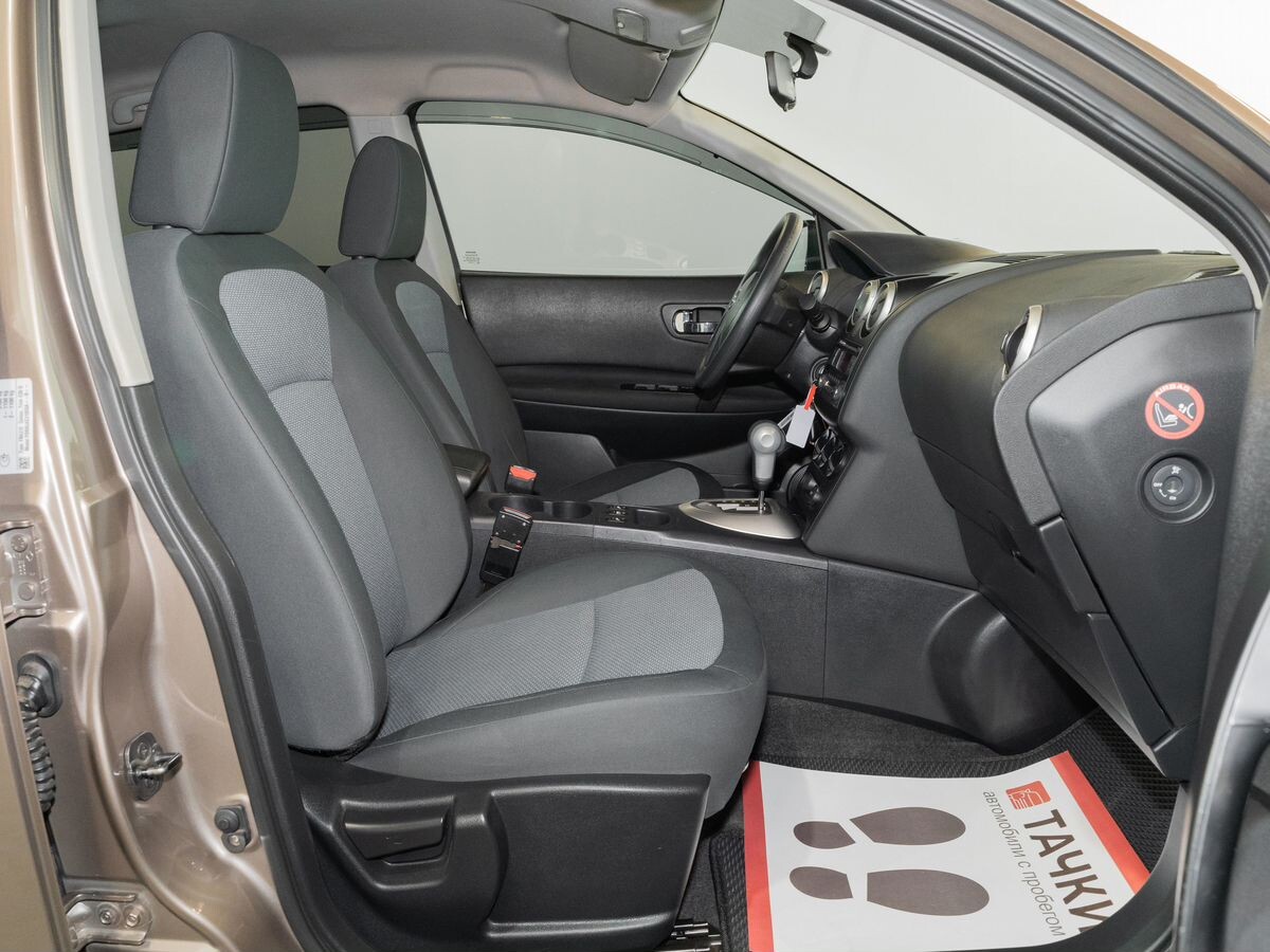 Nissan Qashqai 2012 - фото автомобиля