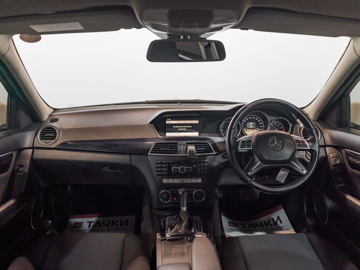 Mercedes-Benz C-Class 2012 - фото автомобиля