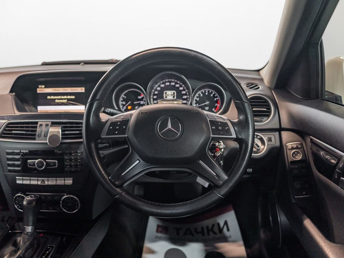 Mercedes-Benz C-Class 2012 - фото автомобиля