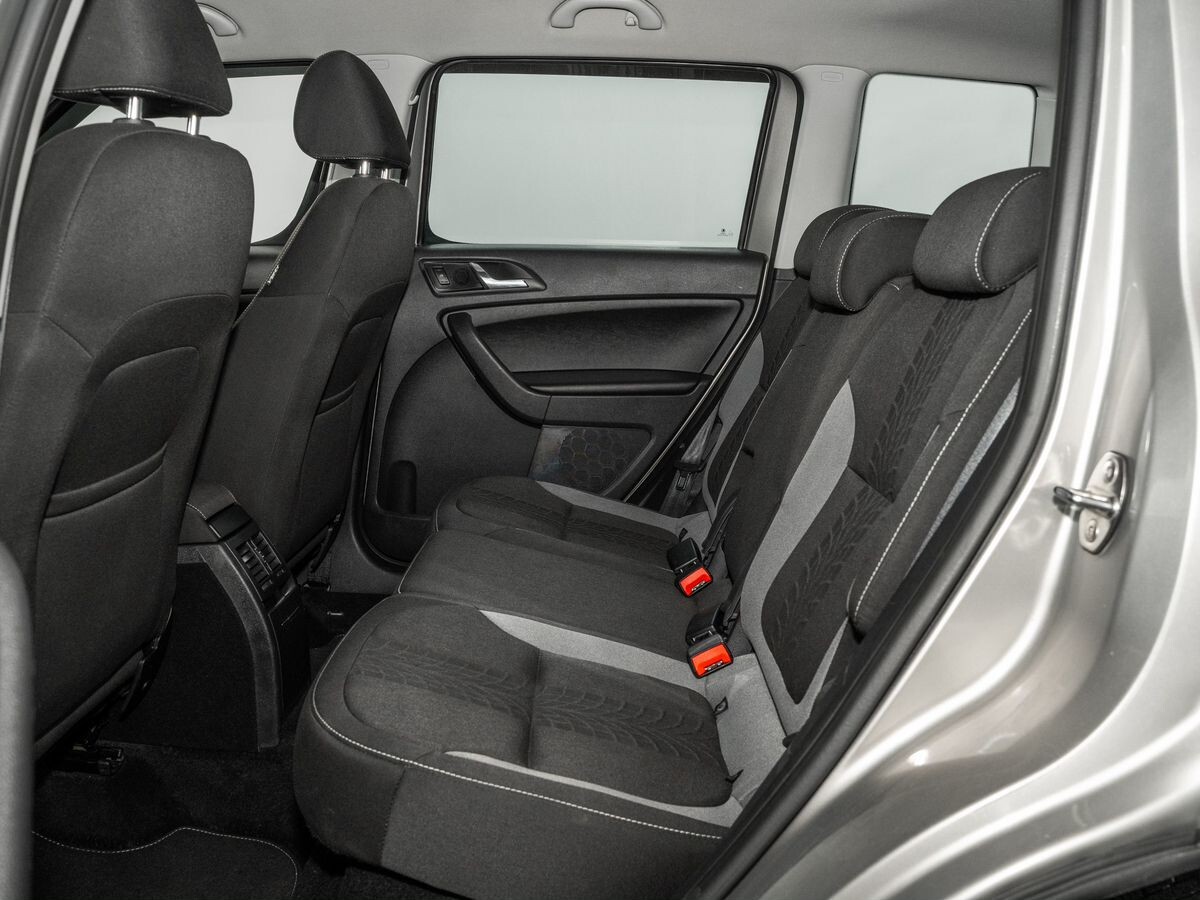 Skoda Yeti 2017 - фото автомобиля