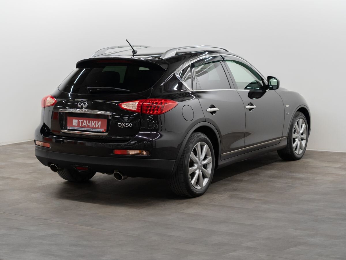 Infiniti QX50 2015 - фото автомобиля