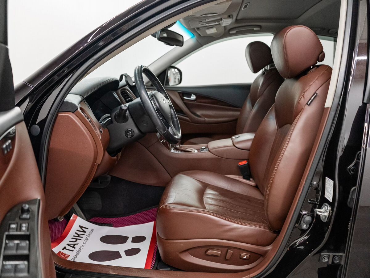 Infiniti QX50 2015 - фото автомобиля