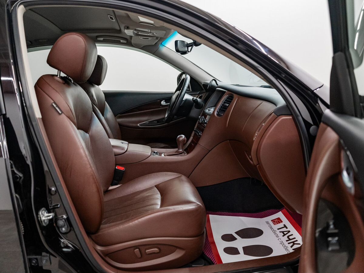Infiniti QX50 2015 - фото автомобиля