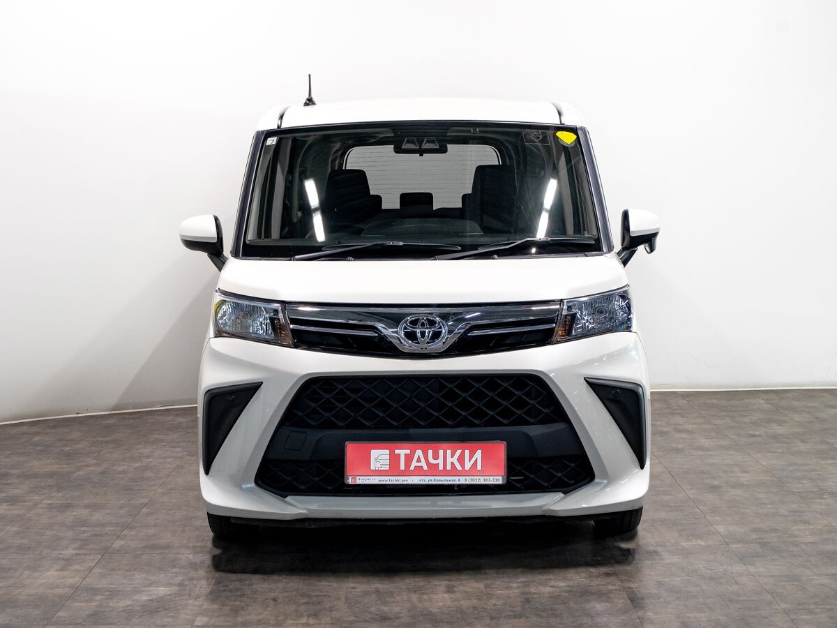 Toyota Roomy 2021 - фото автомобиля