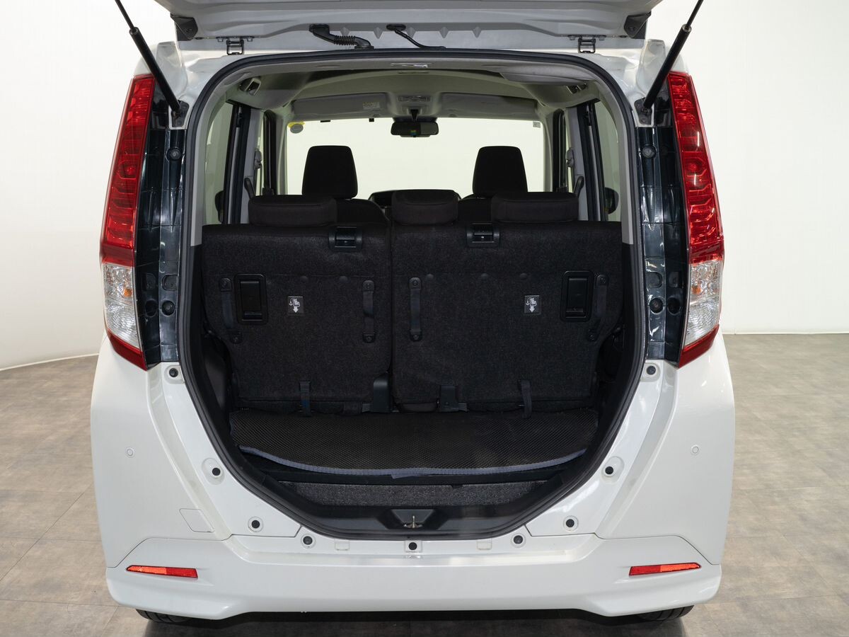 Toyota Roomy 2021 - фото автомобиля