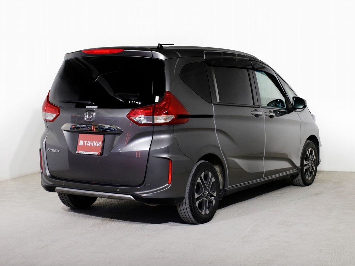 Honda Freed 2022 - фото автомобиля