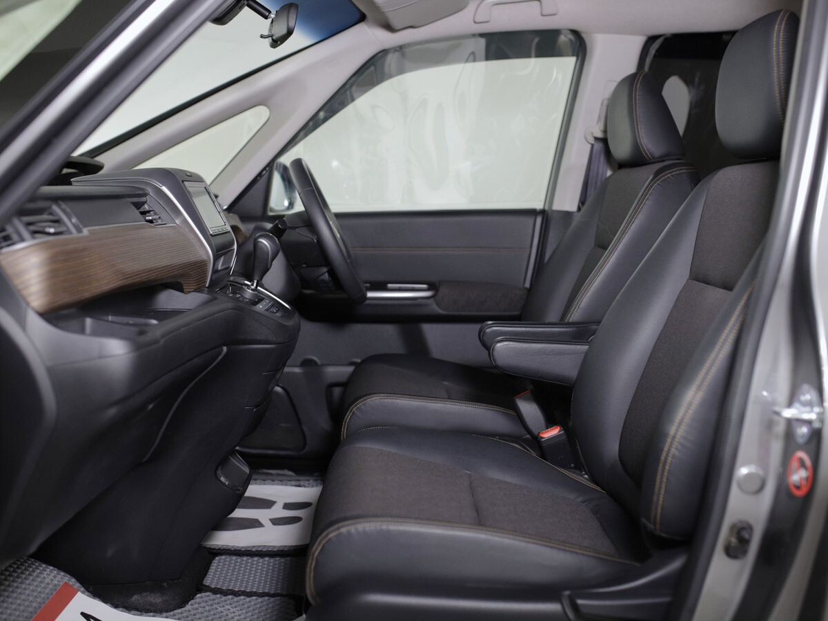 Honda Freed 2022 - фото автомобиля