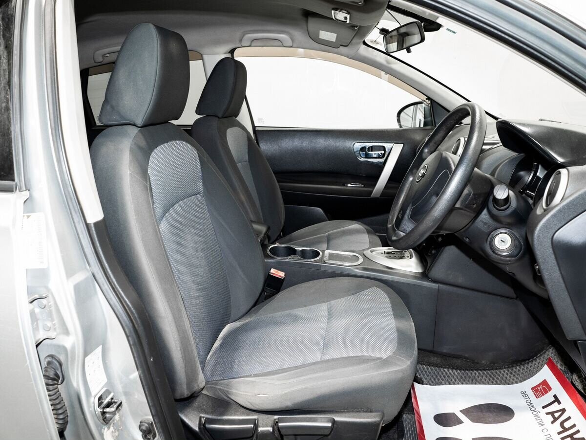 Nissan Dualis 2008 - фото автомобиля