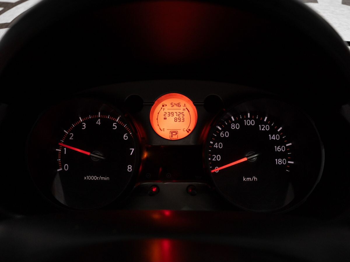 Nissan Dualis 2008 - фото автомобиля