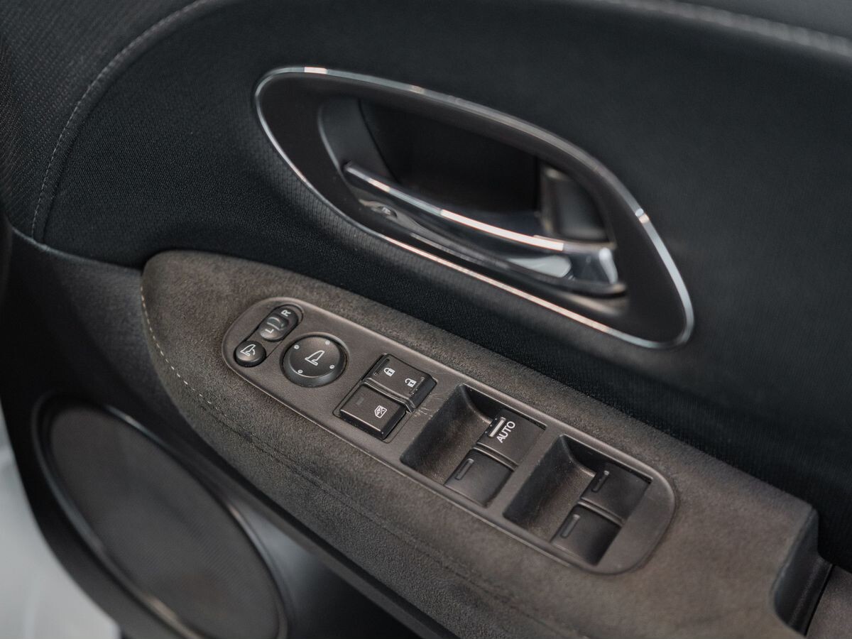 Honda Vezel 2014 - фото автомобиля