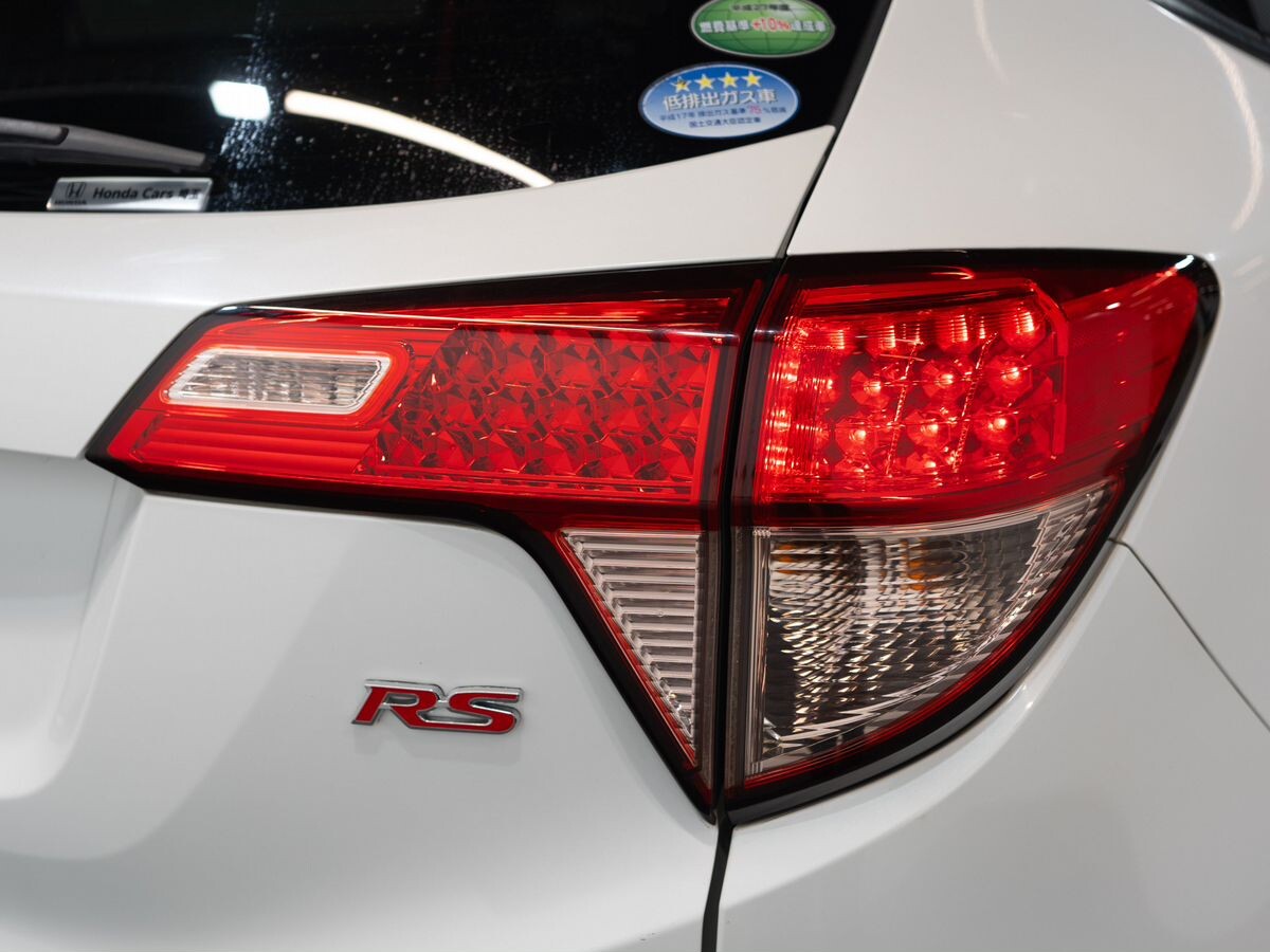 Honda Vezel 2014 - фото автомобиля