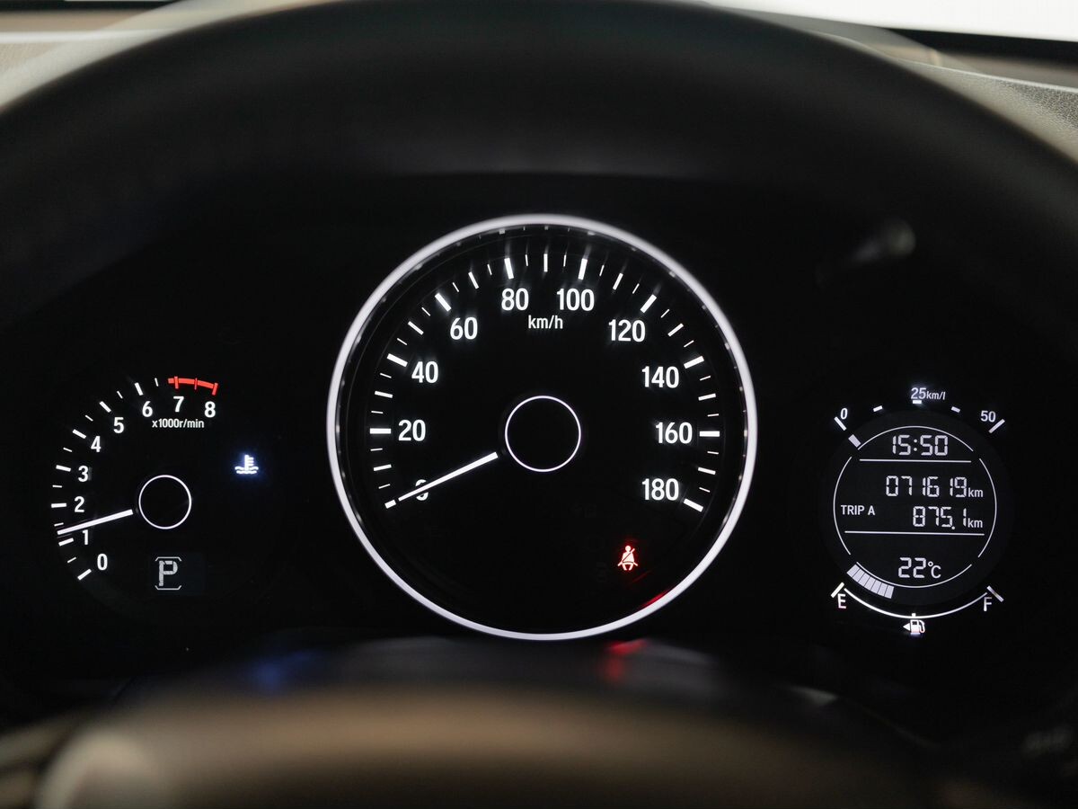 Honda Vezel 2014 - фото автомобиля