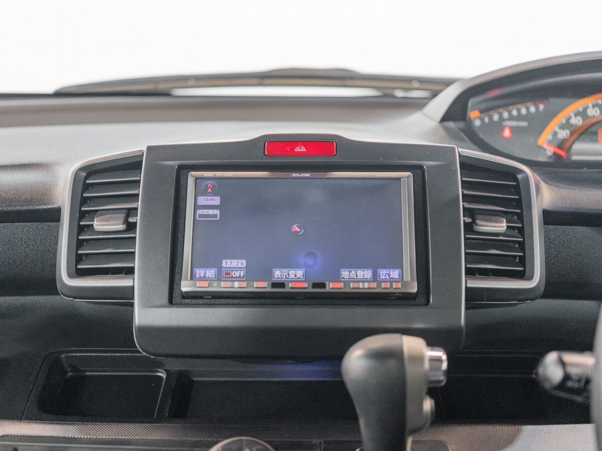 Honda Freed 2010 - фото автомобиля