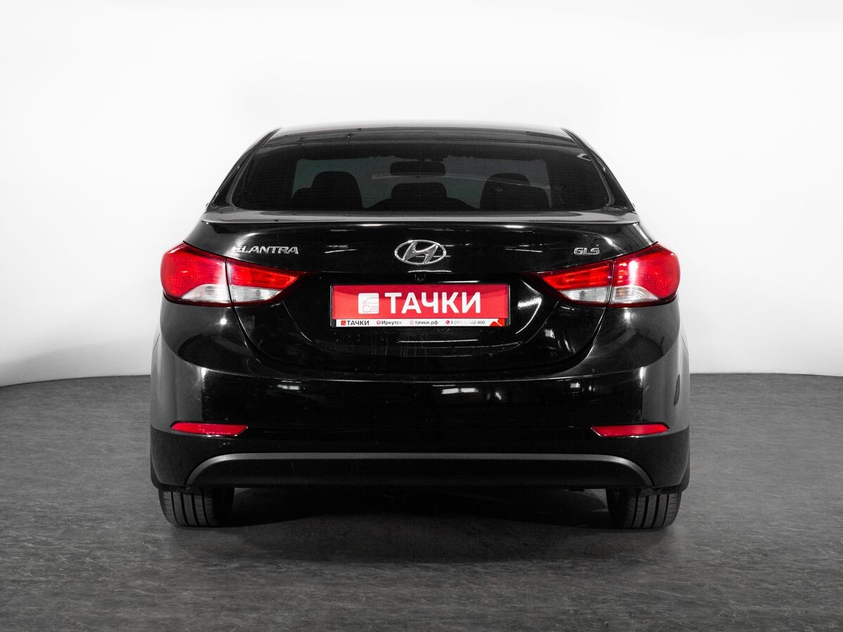 Hyundai Elantra 2015 - фото автомобиля