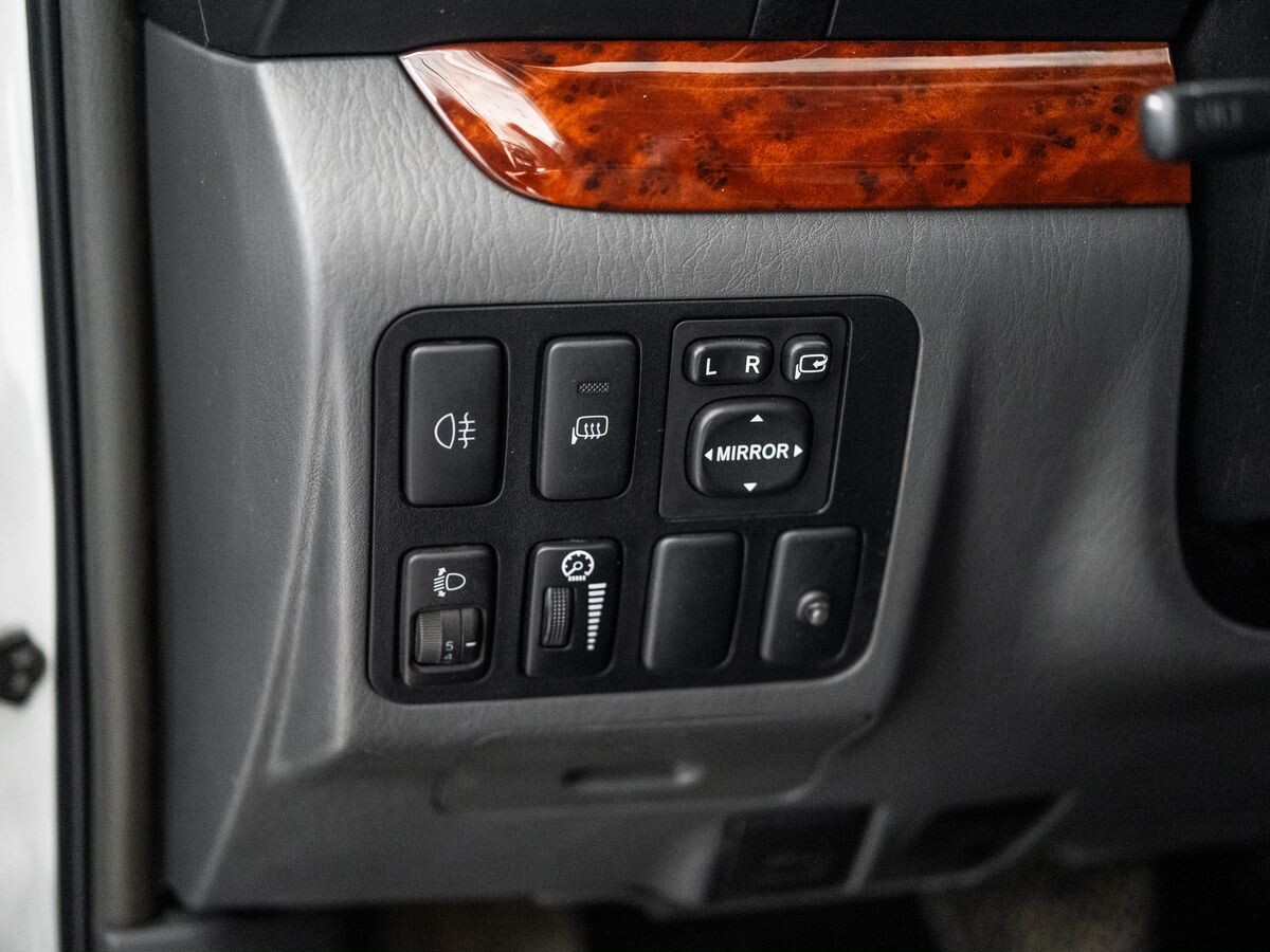 Toyota Land Cruiser Prado 2004 - фото автомобиля