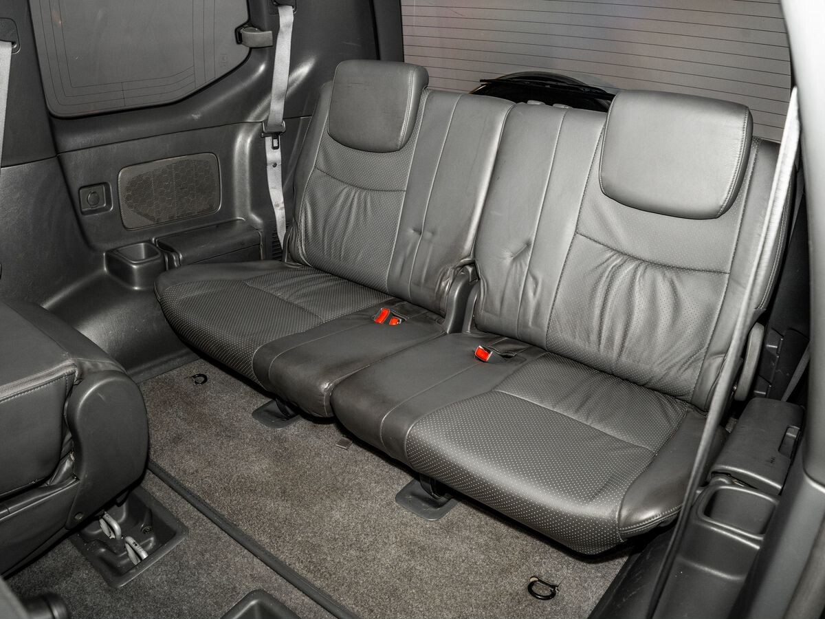 Toyota Land Cruiser Prado 2004 - фото автомобиля