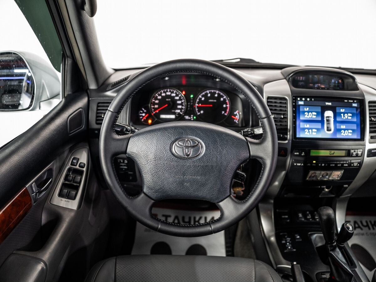 Toyota Land Cruiser Prado 2004 - фото автомобиля