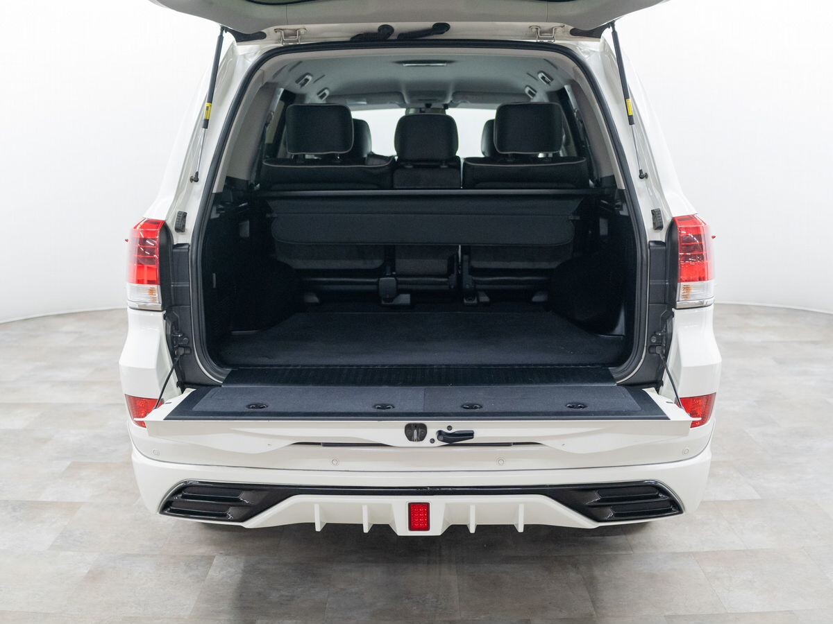 Toyota Land Cruiser 2016 - фото автомобиля