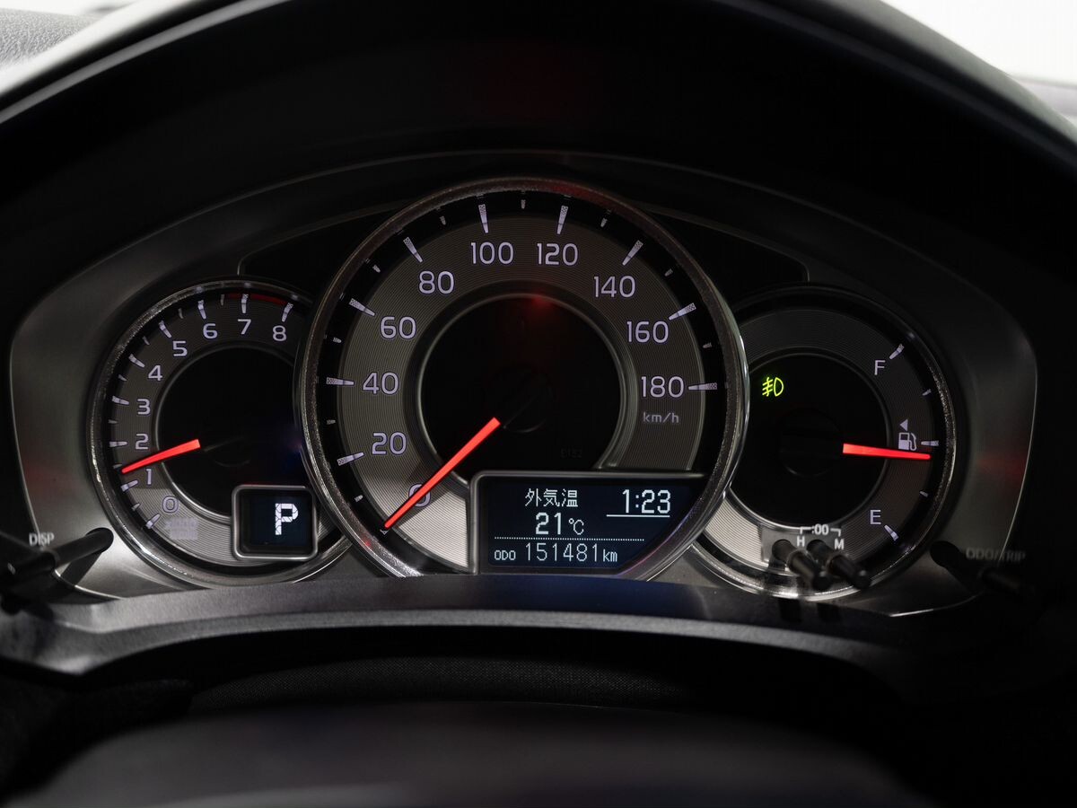 Toyota Corolla Fielder 2014 - фото автомобиля
