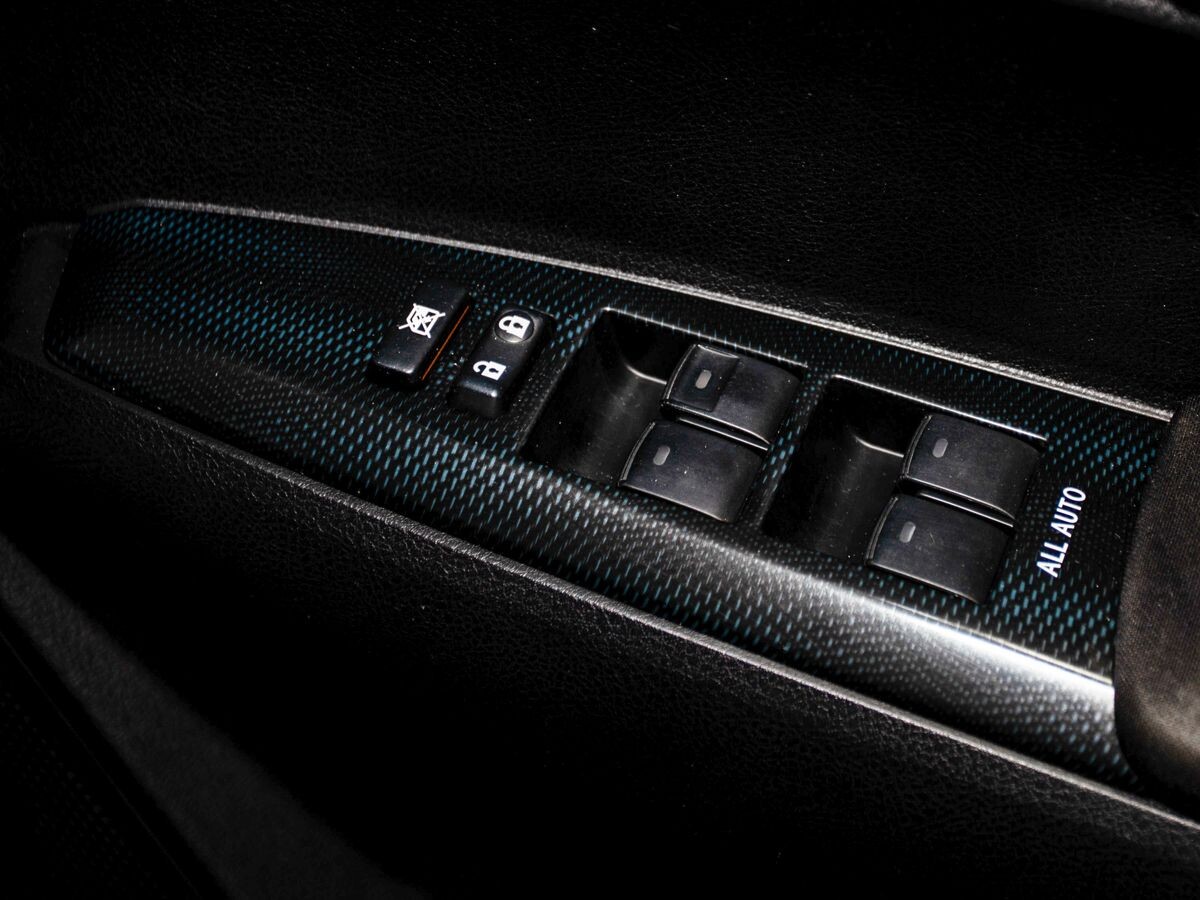 Toyota Corolla Fielder 2014 - фото автомобиля