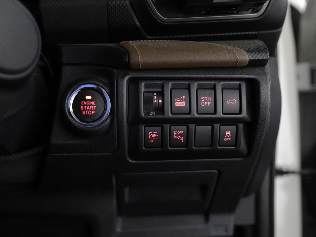 Subaru Forester 2019 - фото автомобиля