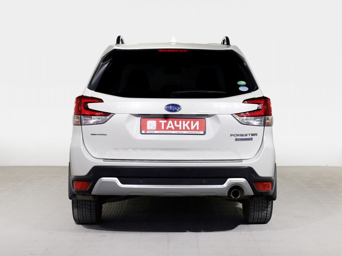 Subaru Forester 2019 - фото автомобиля