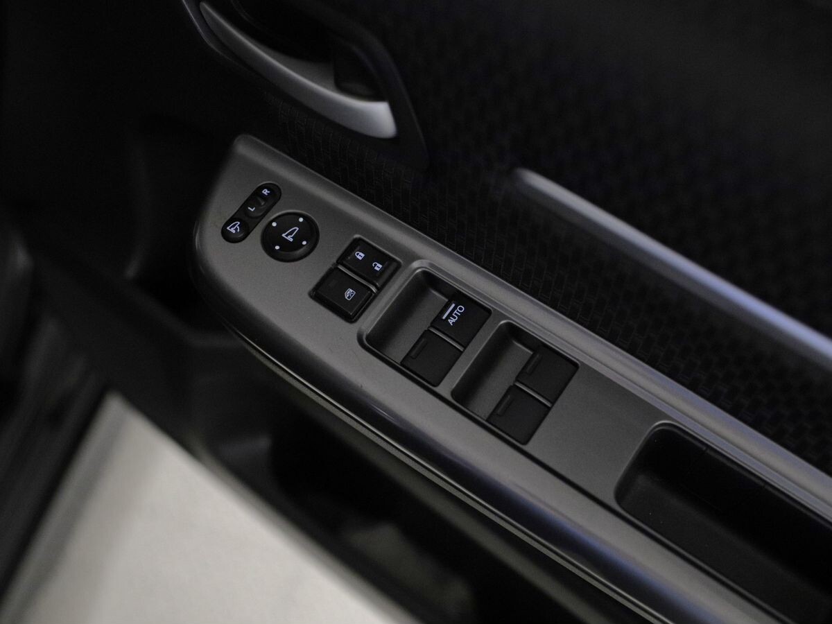 Honda Stepwgn 2021 - фото автомобиля