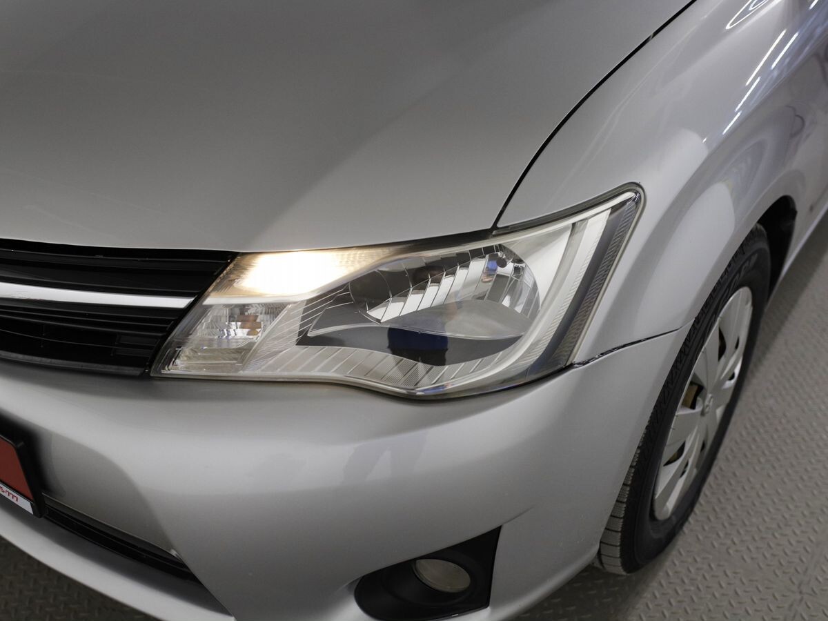 Toyota Corolla Fielder 2014 - фото автомобиля