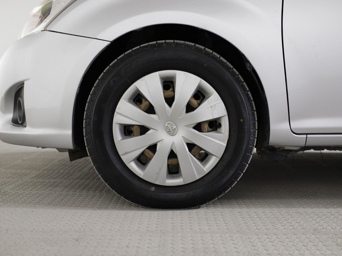 Toyota Corolla Fielder 2014 - фото автомобиля