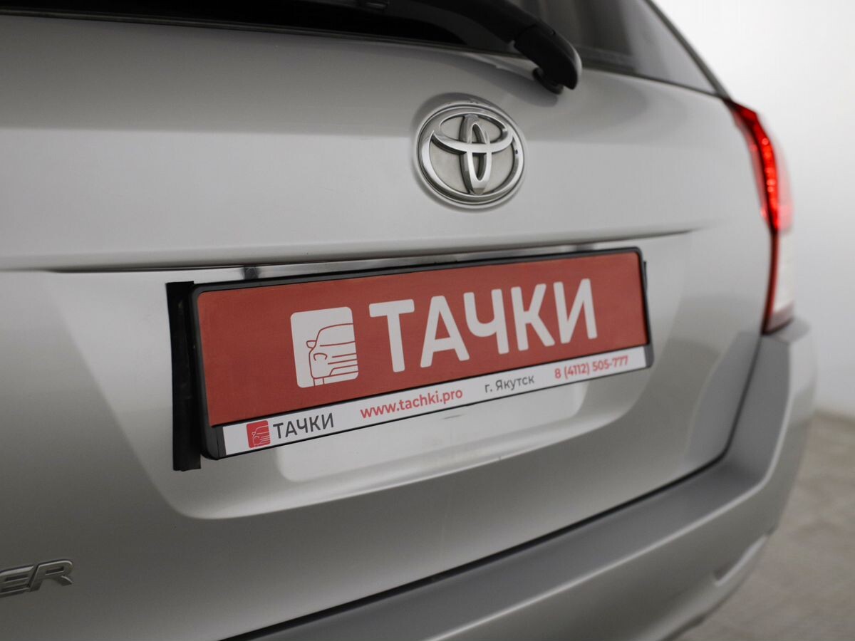 Toyota Corolla Fielder 2014 - фото автомобиля