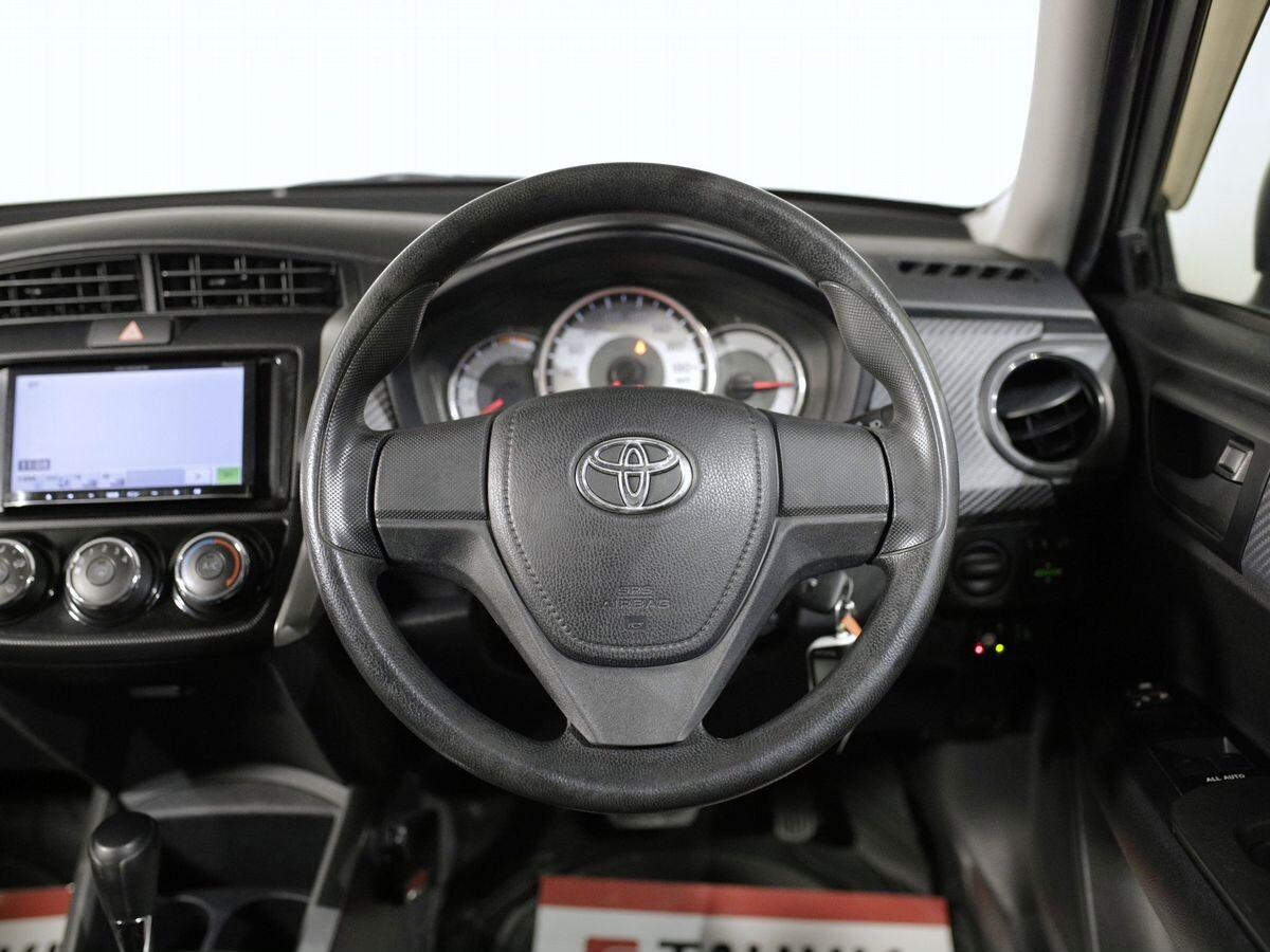 Toyota Corolla Fielder 2014 - фото автомобиля