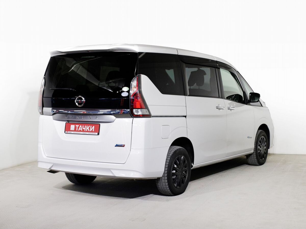 Nissan Serena 2017 - фото автомобиля