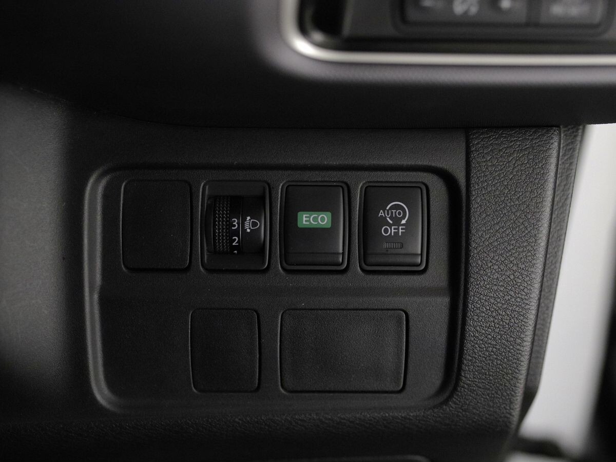 Nissan Serena 2017 - фото автомобиля