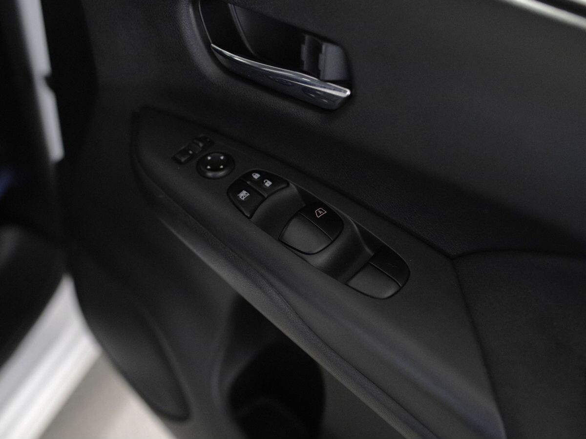 Nissan Serena 2017 - фото автомобиля