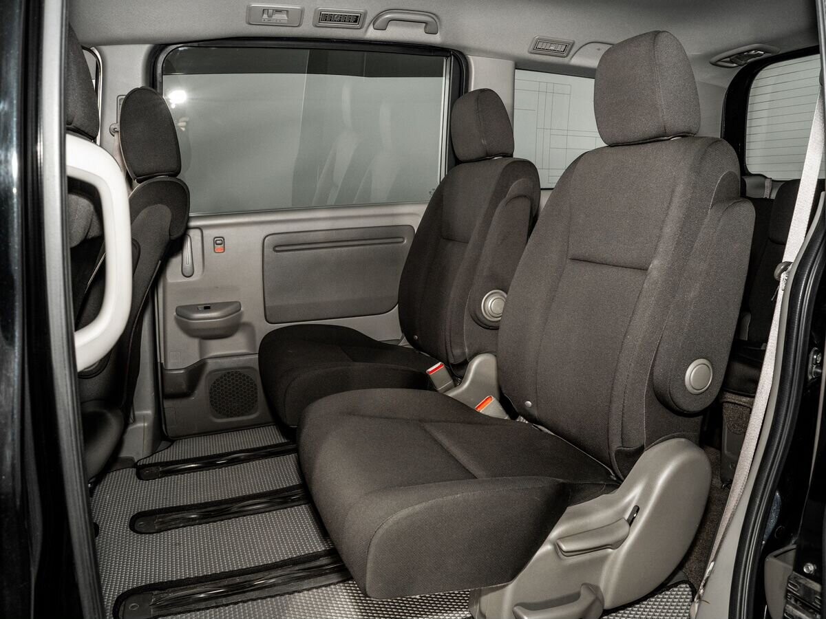 Honda Stepwgn 2015 - фото автомобиля