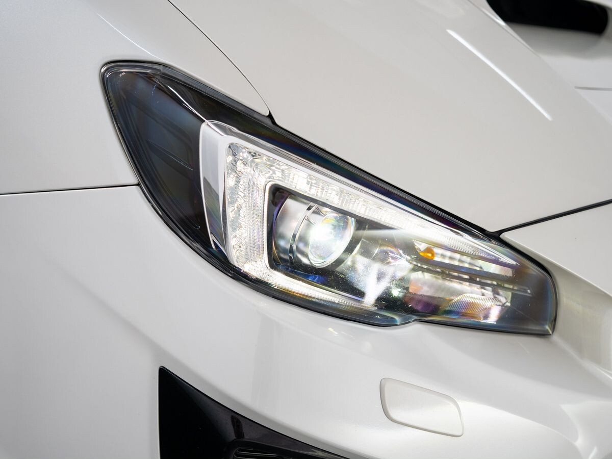 Subaru Levorg 2020 - фото автомобиля