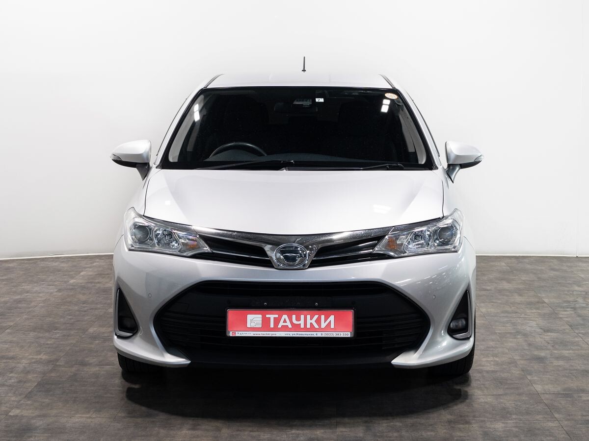 Toyota Corolla Fielder 2018 - фото автомобиля