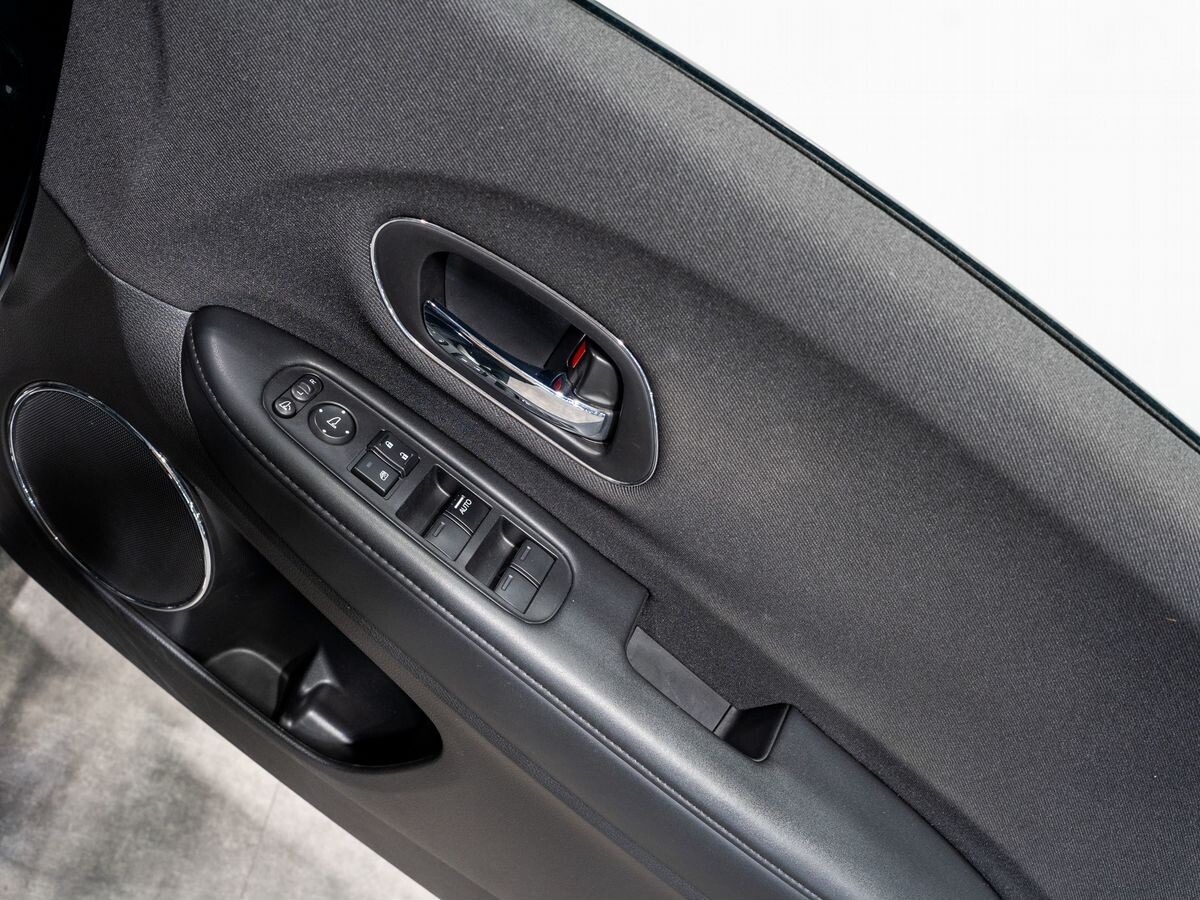 Honda Vezel 2019 - фото автомобиля