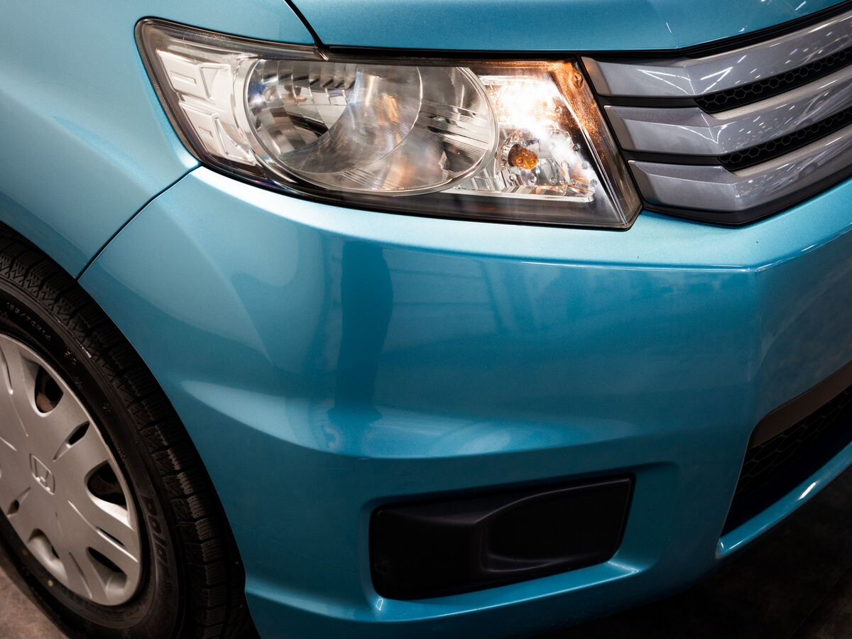 Honda Freed Spike 2011 - фото автомобиля