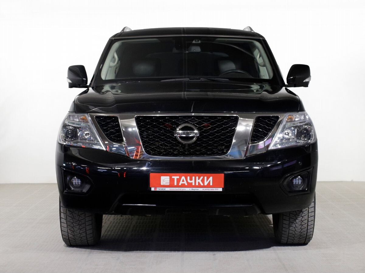 Nissan Patrol 2010 - фото автомобиля