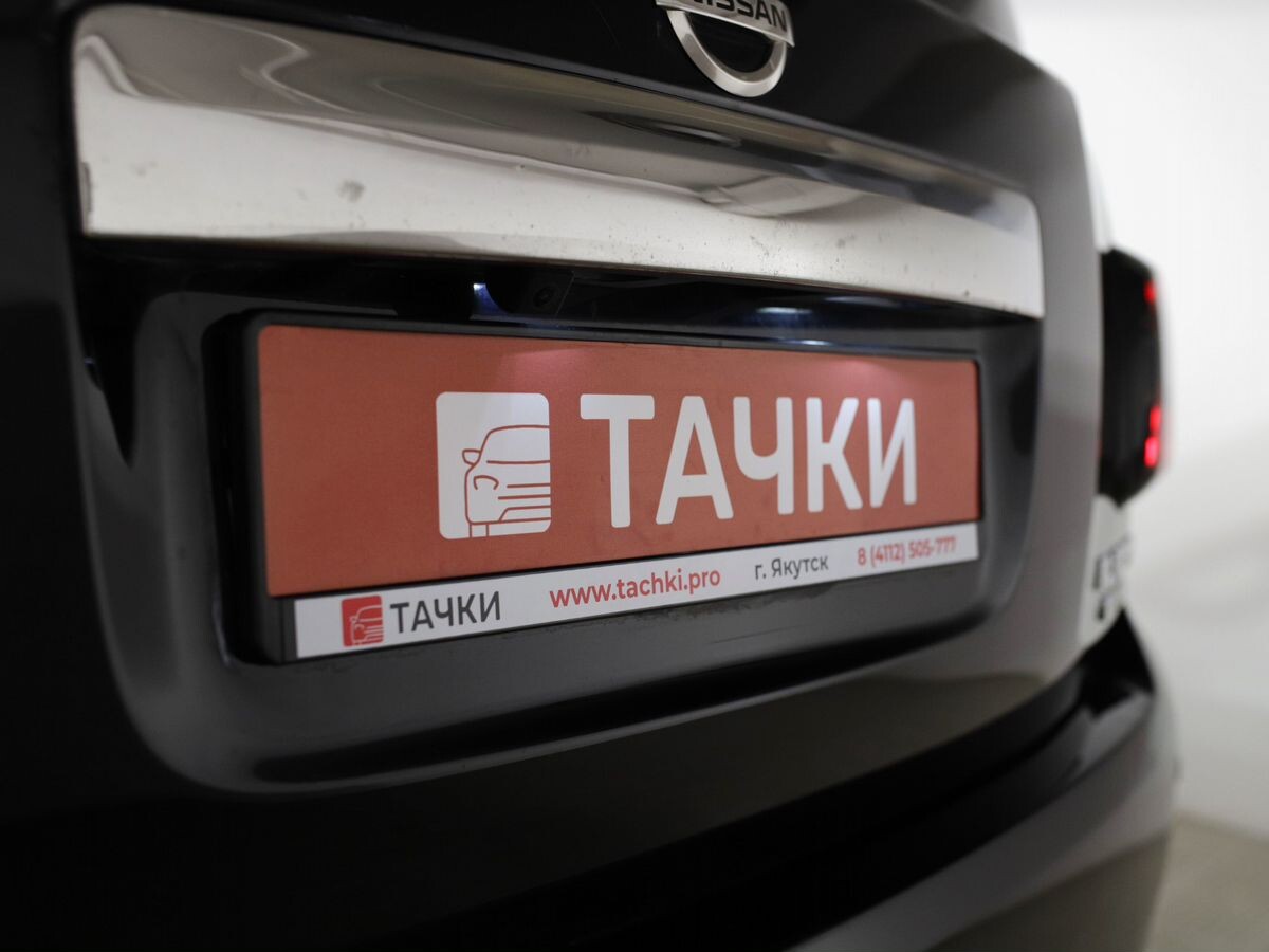 Nissan Patrol 2010 - фото автомобиля