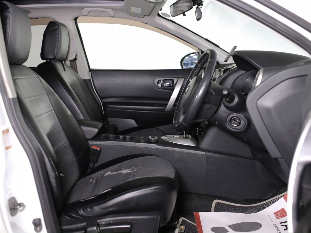 Nissan Dualis 2012 - фото автомобиля