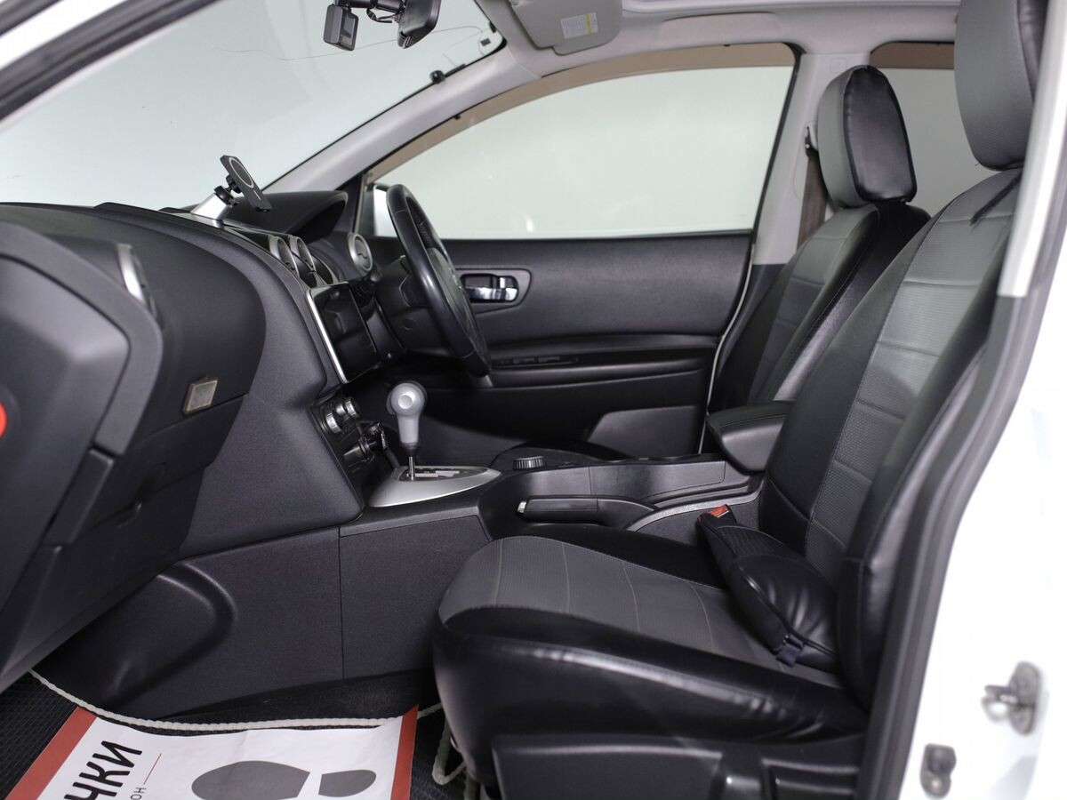 Nissan Dualis 2012 - фото автомобиля