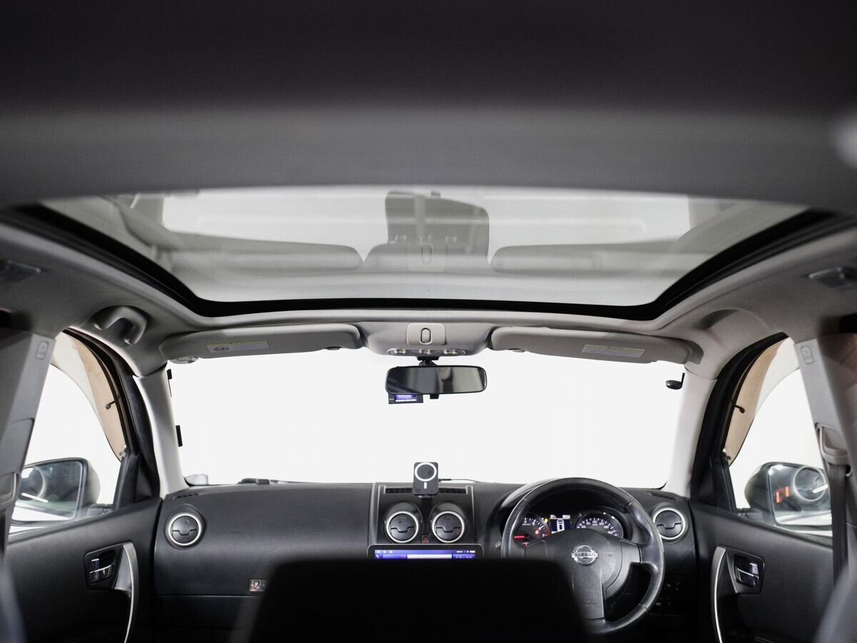 Nissan Dualis 2012 - фото автомобиля