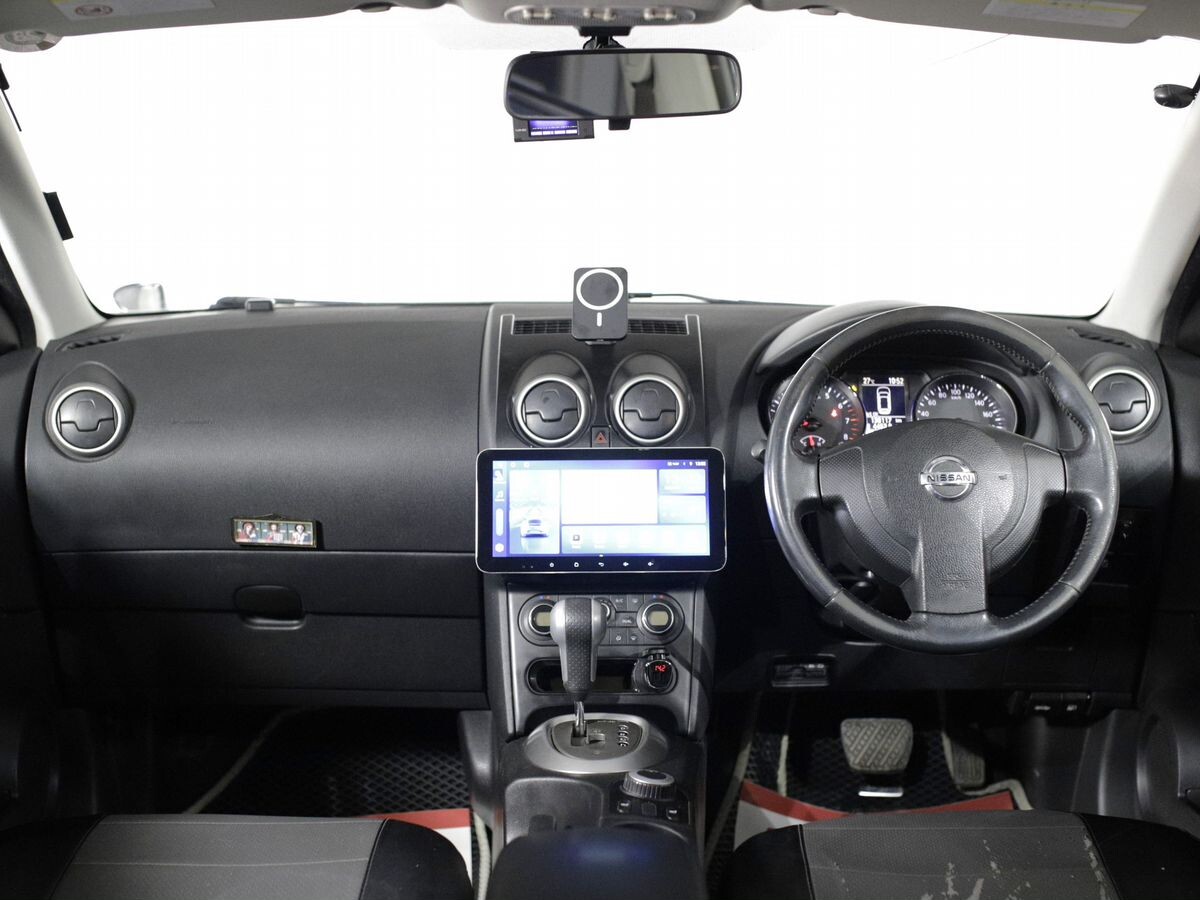 Nissan Dualis 2012 - фото автомобиля