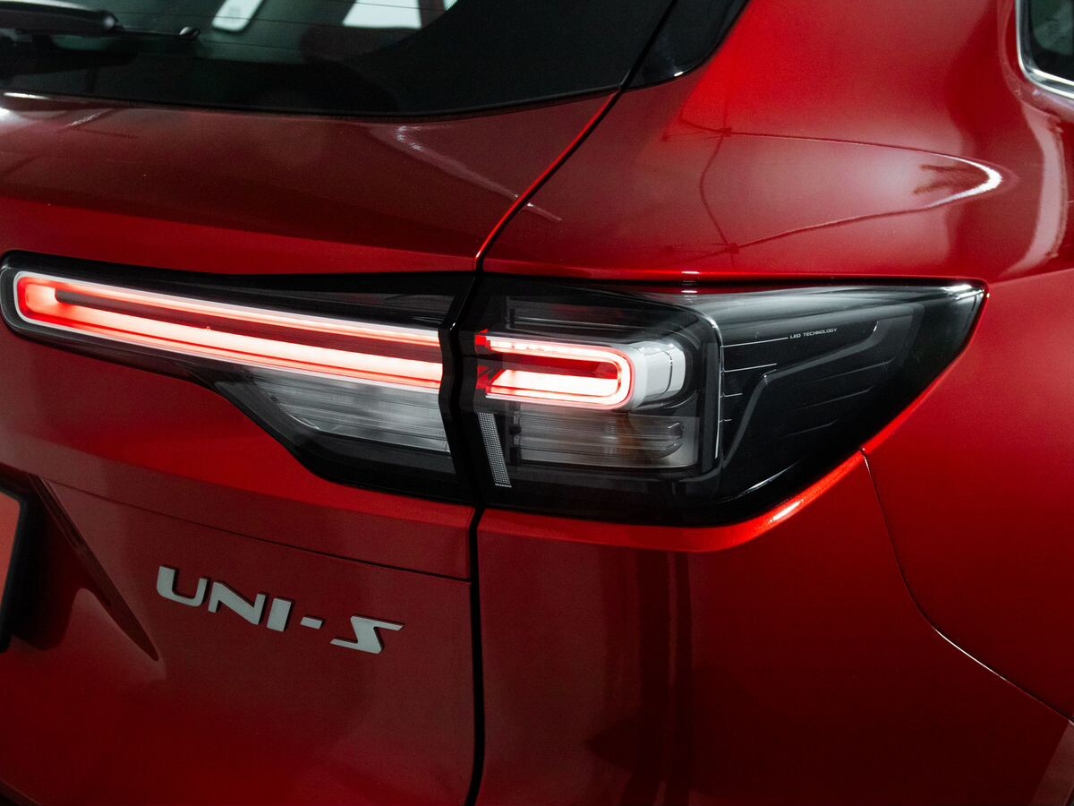 Changan UNI-S 2024 - фото автомобиля