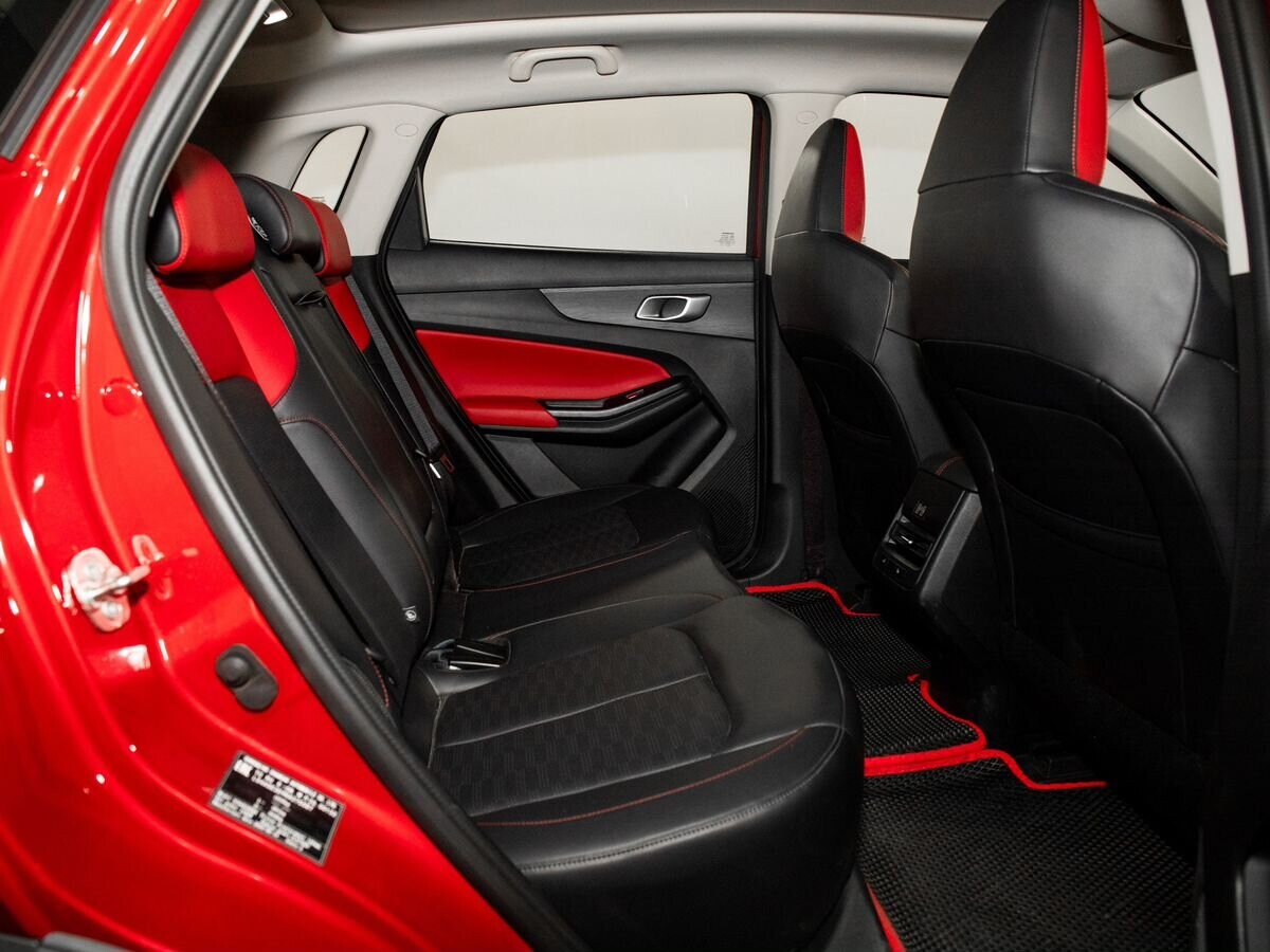 Changan UNI-S 2024 - фото автомобиля