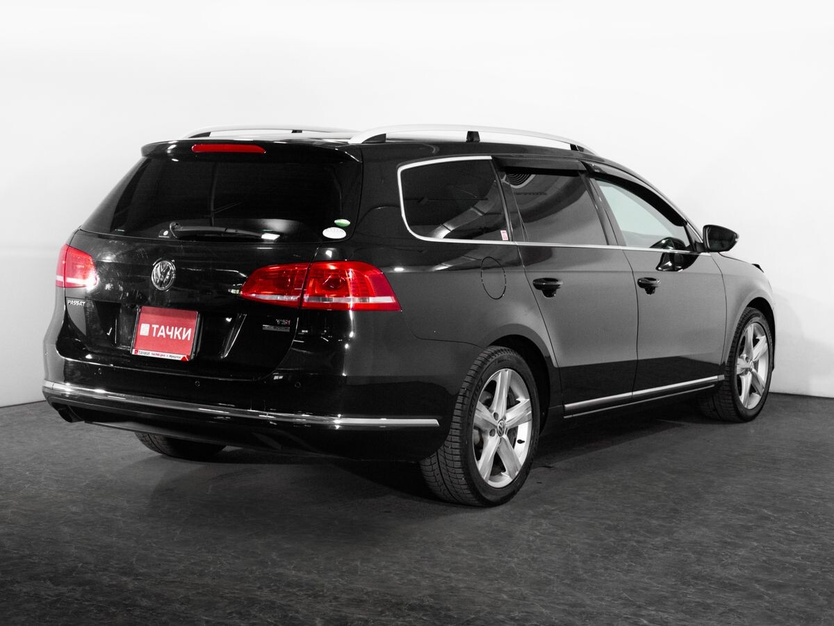 Volkswagen Passat 2012 - фото автомобиля