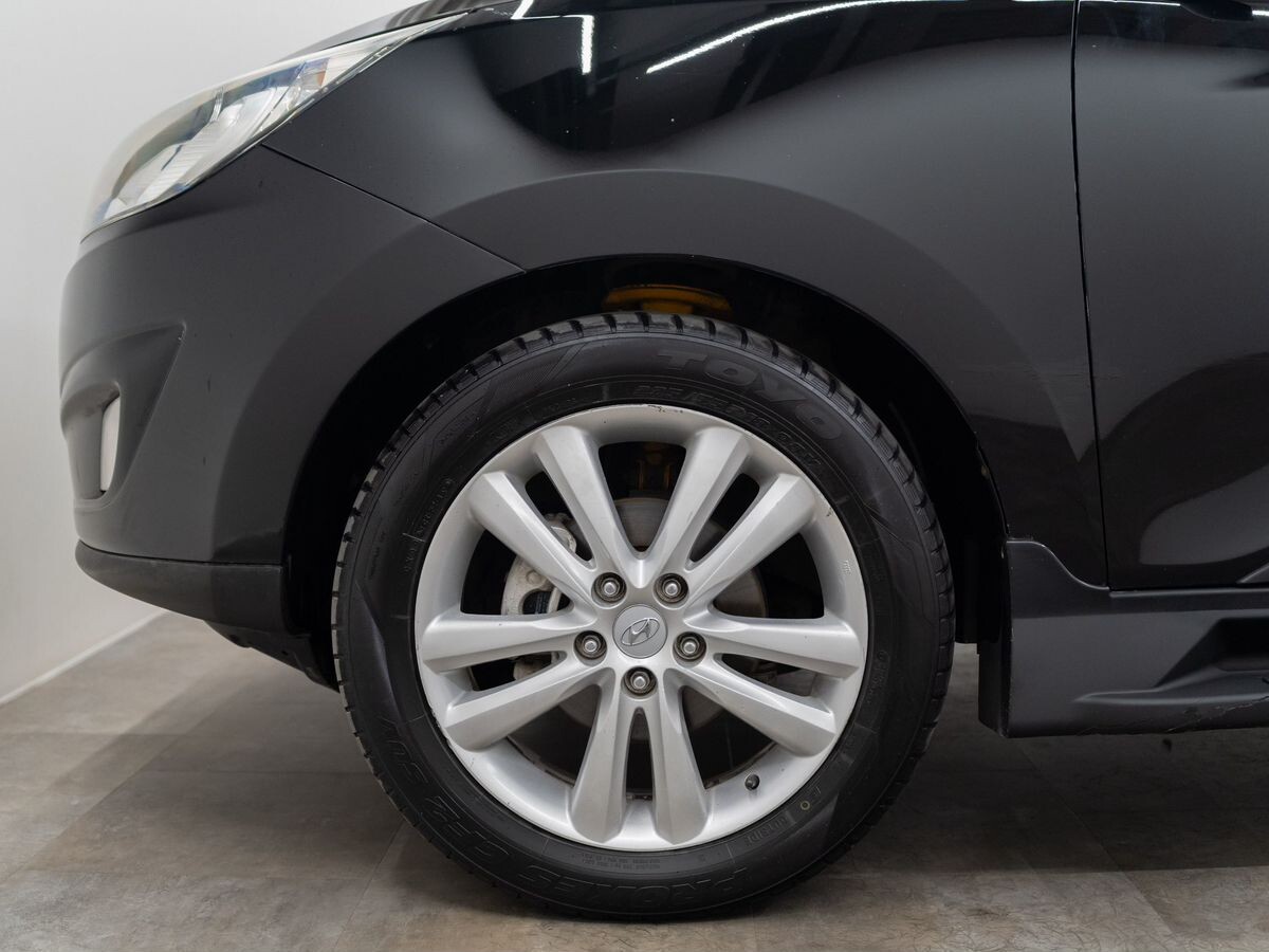 Hyundai Tucson 2010 - фото автомобиля