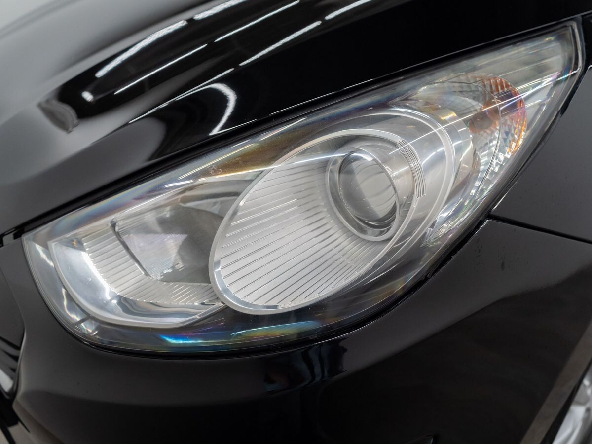Hyundai Tucson 2010 - фото автомобиля